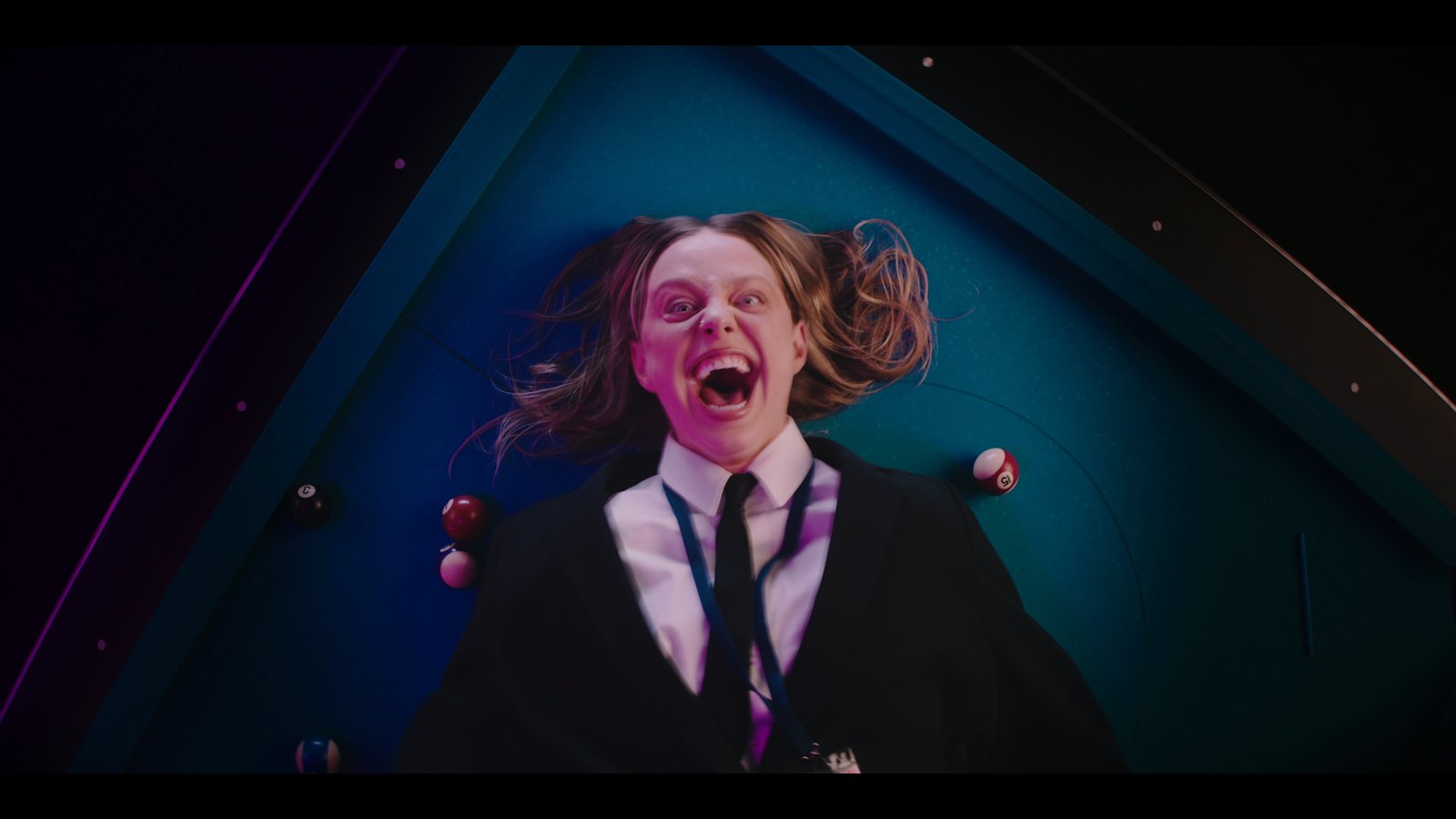 Deskjob_JAKE_WARD_Music_Video_DOP_Colourist36