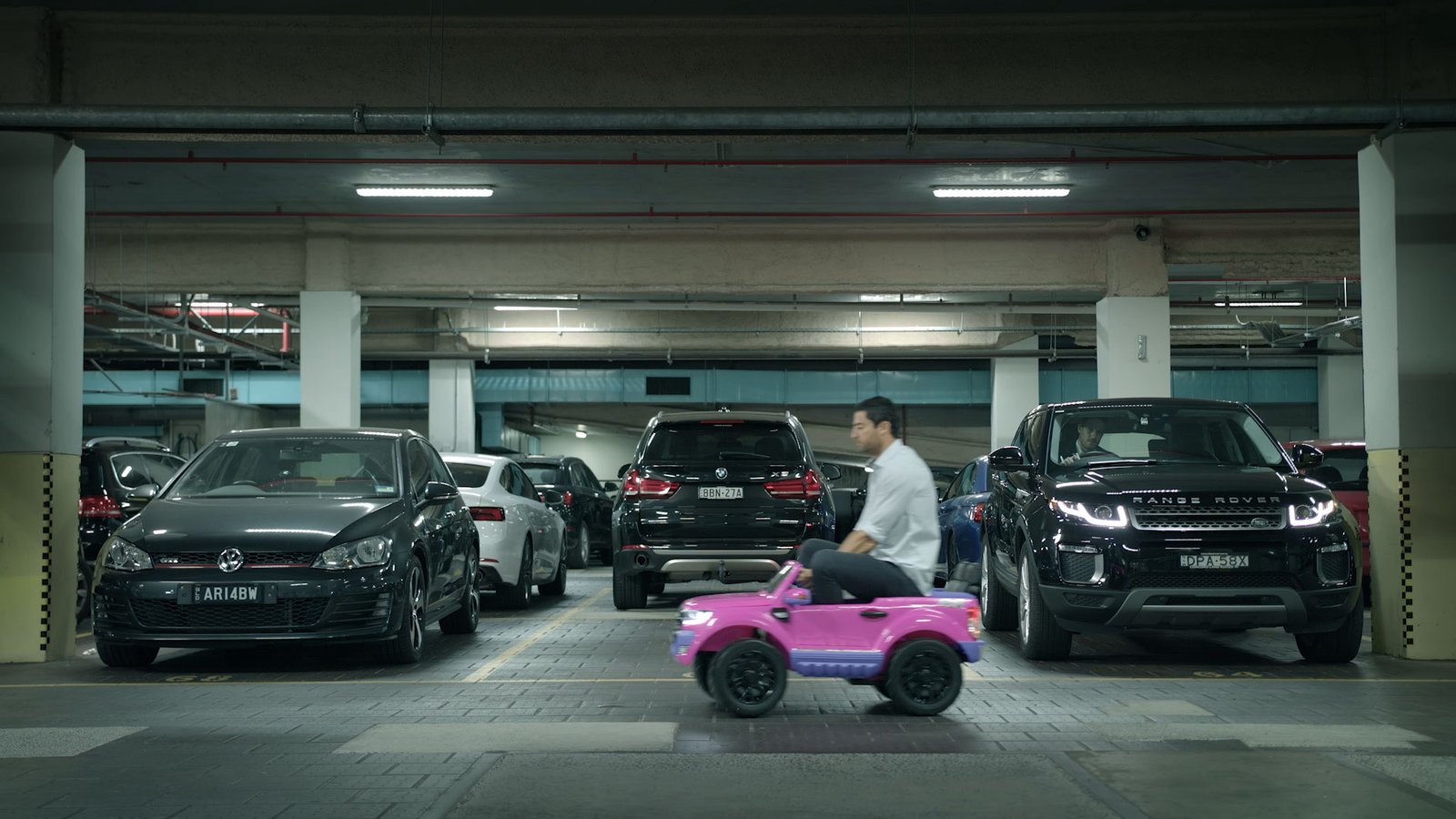 Supercoach_Car_JakeWard-Director_DOP_BTS-1